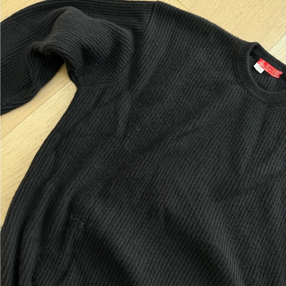 Black Men’s 100% Cashmere Riccardo Piacenza Cashmere Sweater - Picture 7 of 7